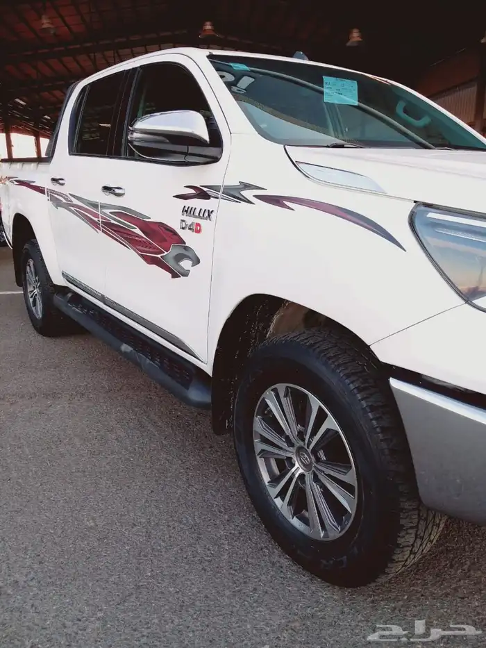 تويوتا هايلوكس دبل 2023 ديزل 5