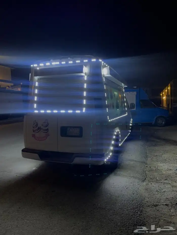 سيارة ايس كريم للبيع 0