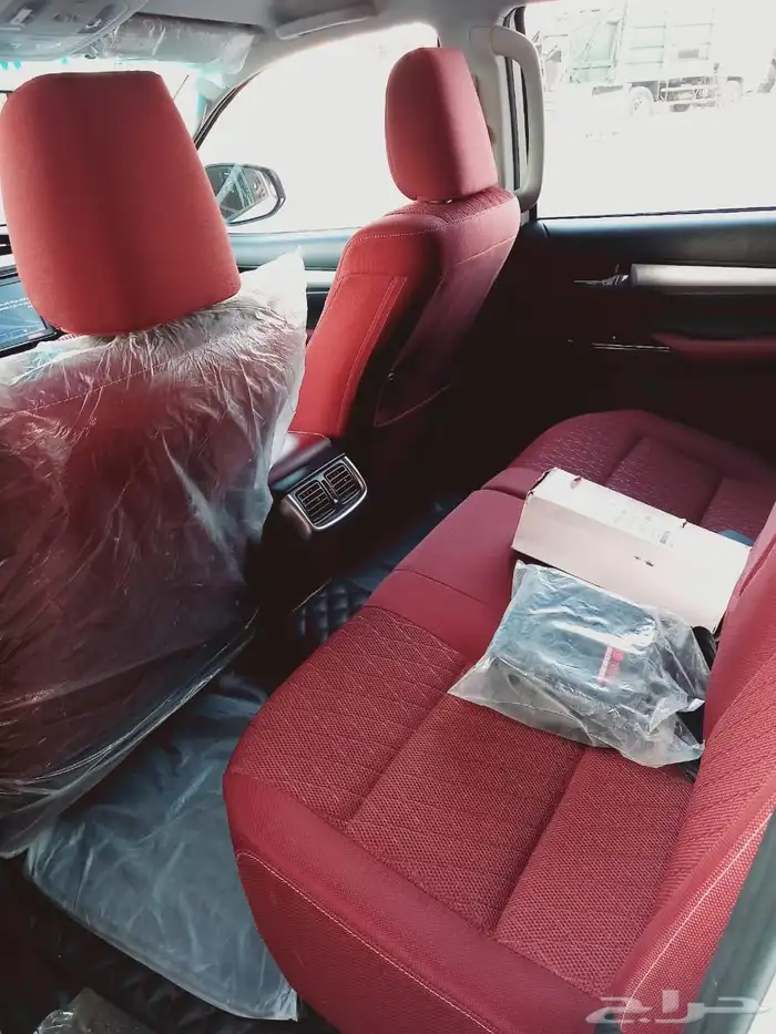 تويوتا هايلوكس دبل 2023 ديزل 24