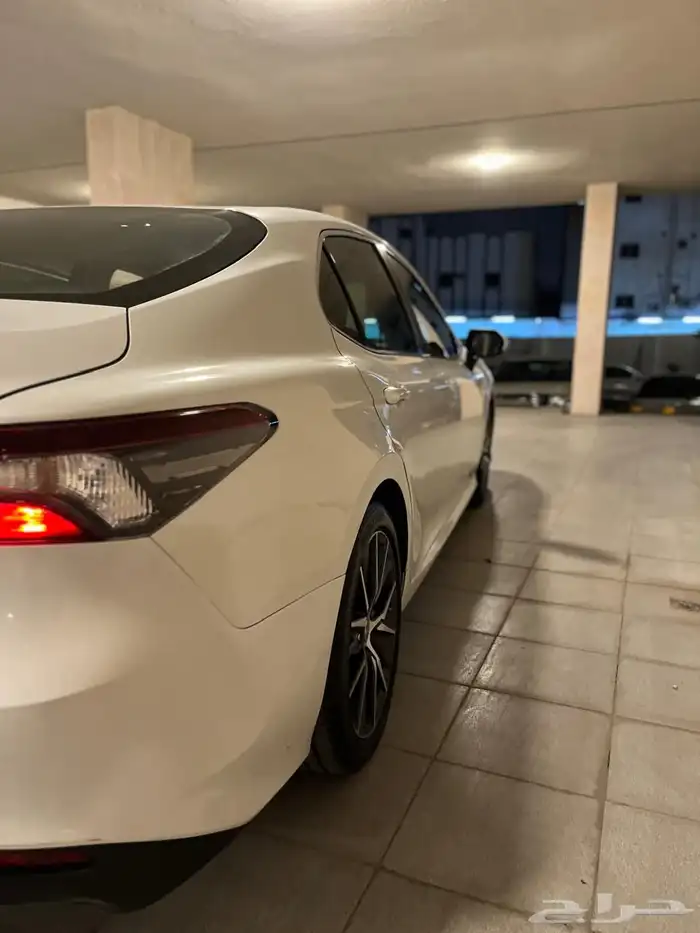 كامري هايبرد2021 13