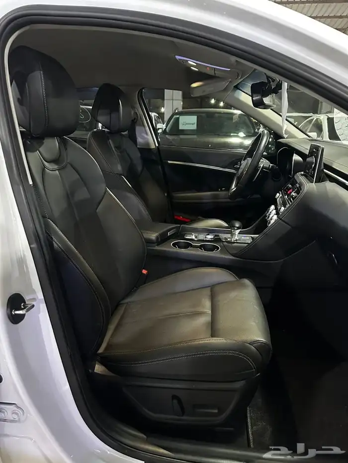 هيونداي جنيسيس ابيض 2020 بنزين بطاقة جمركية وارد كوريا 6