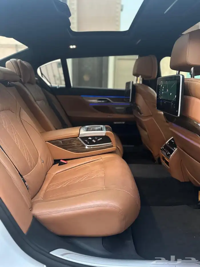 bmw 740 2016 32