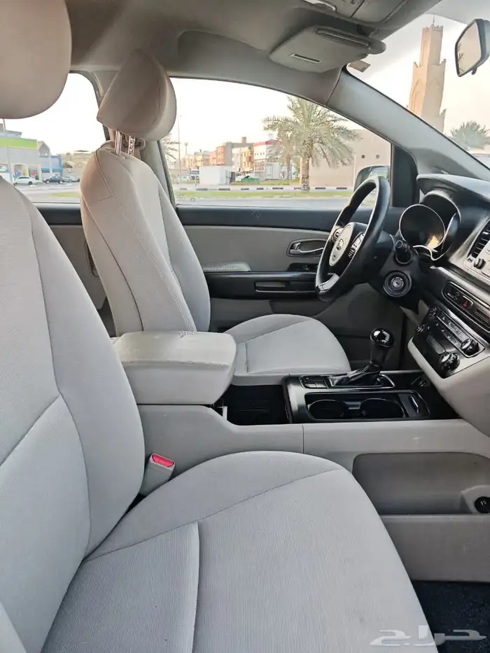 كيا كارنفال 2016 نص فل الجبر كاش او اقساط 35