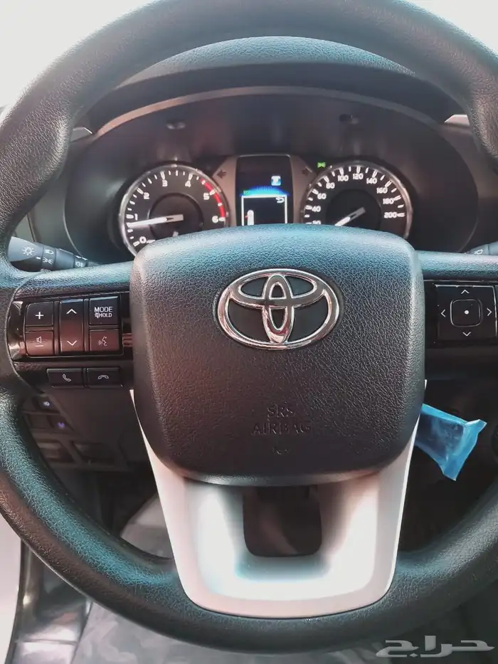 تويوتا هايلوكس دبل 2023 ديزل 19