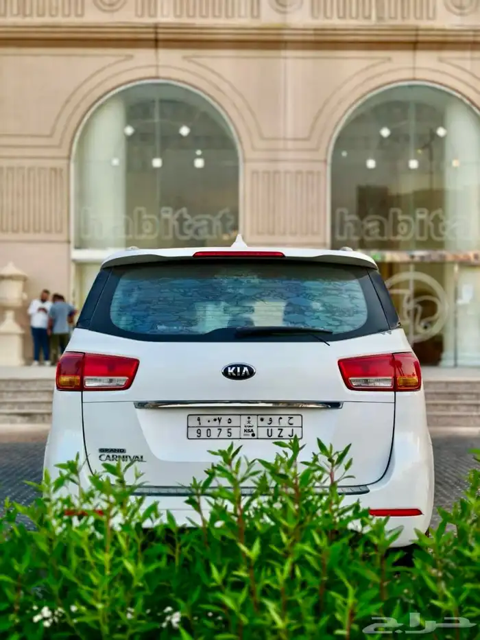 كيا كارنفال 2016 نص فل الجبر كاش او اقساط 11
