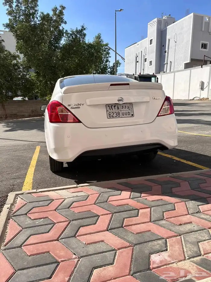 نيسان صني   النترا   تورس   اكسينت   كرولا . 3