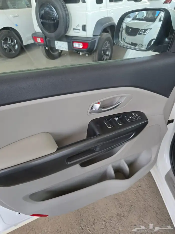 للبيع كيا كرنفال 6