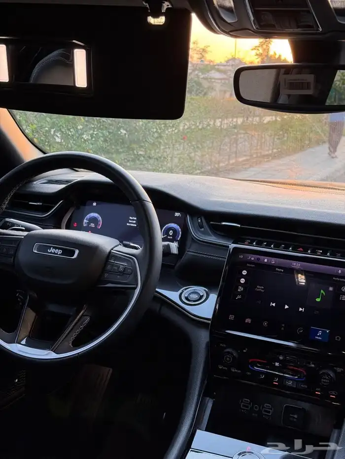 جيب جراند شروكي 2023 29