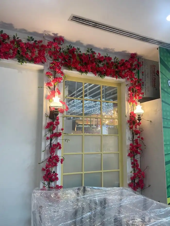 ورد ديكورات شجرة صناعي 4