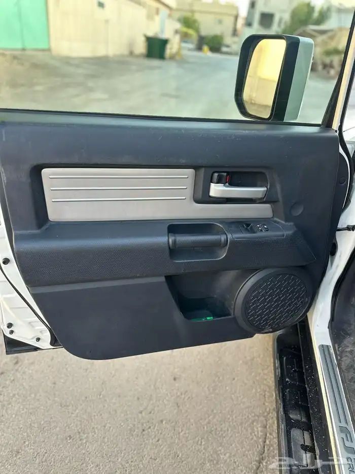 للبيع اف جي كروزر 2016 إكستريم 12