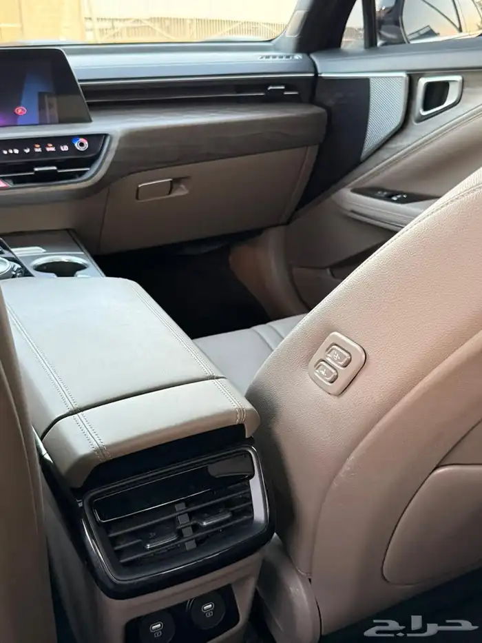 كيا K8 2023 فل كامل 6 سلندر 14