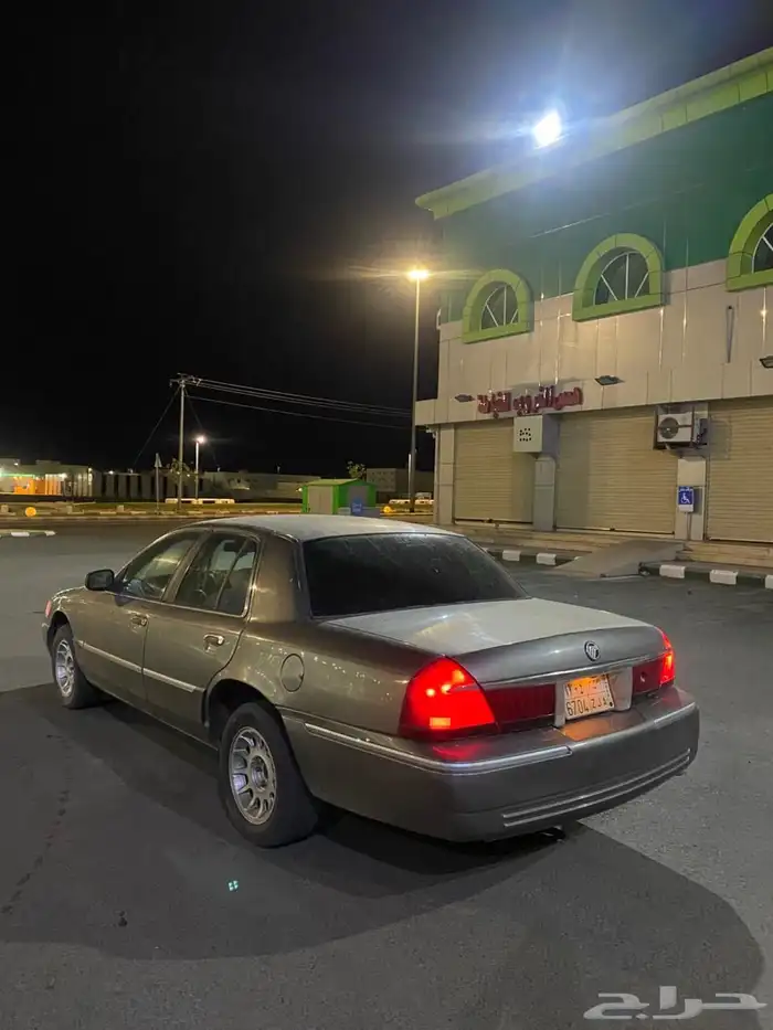 فورد ماركيز مديل 2000 4