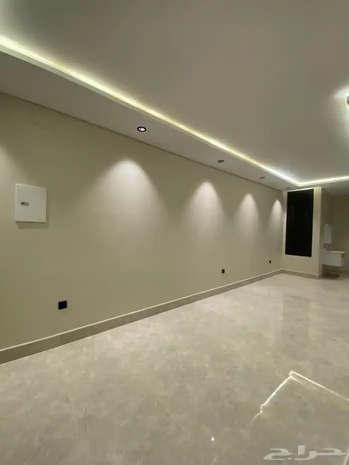 فيلا جديدة للإيجار مخطط ولي العهد 8 20