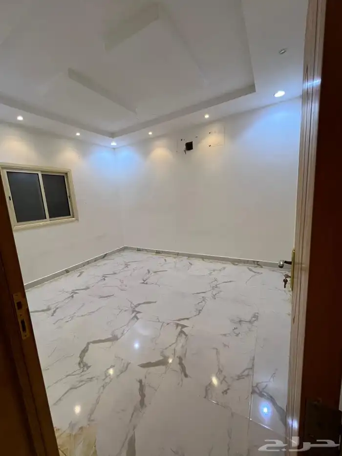 شقه بحي القادسيه 5