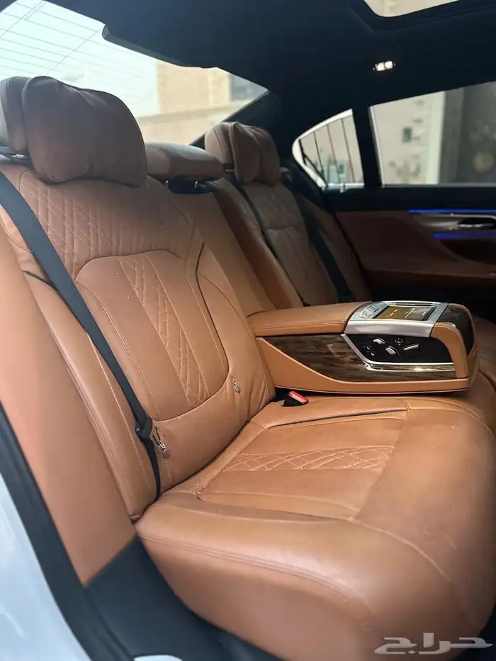 bmw 740 2016 33