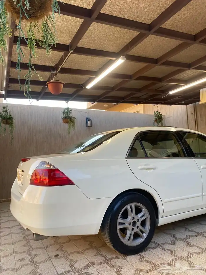 اكورد 2007 تحمل لوحه مميزه جدا 0