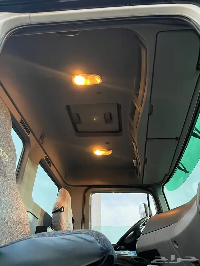 اكترس راس سقس 2005 مخزنه 7