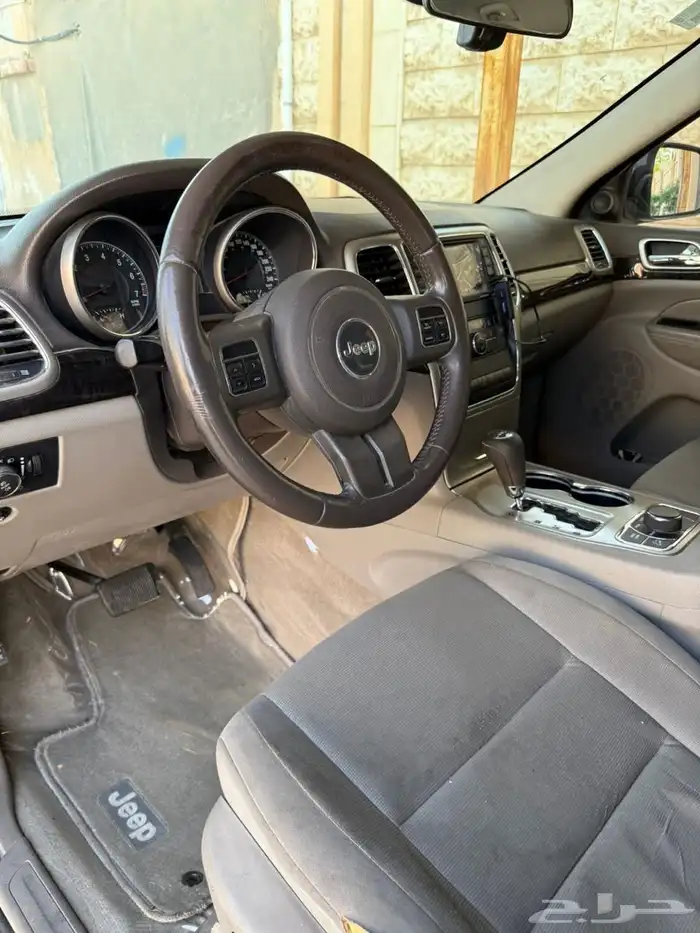 جيب جراند شوروكي 2012 للبيع 6