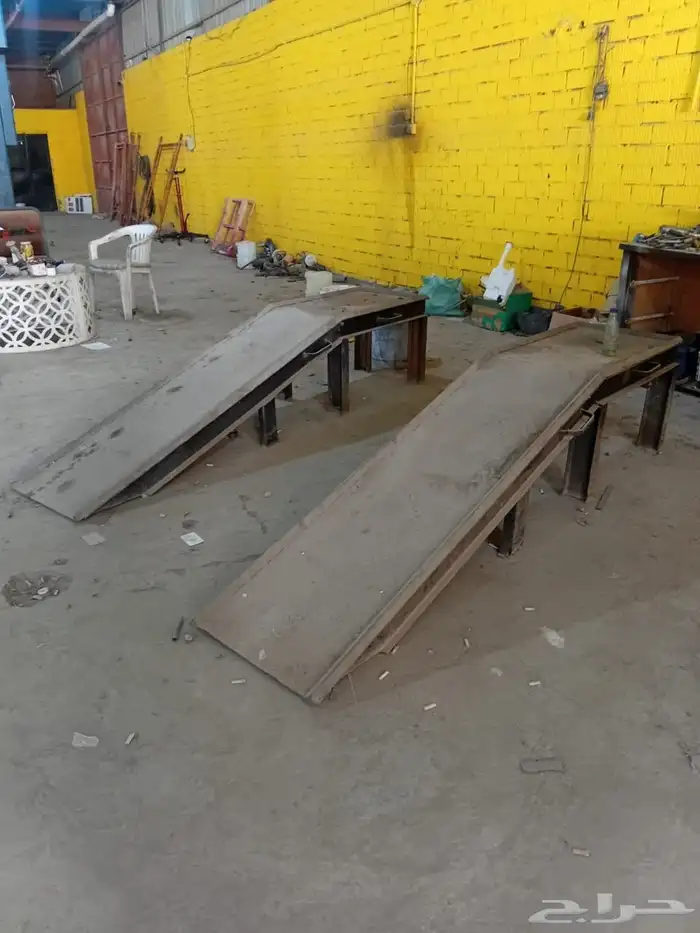 عدة ورشه للبيع 13