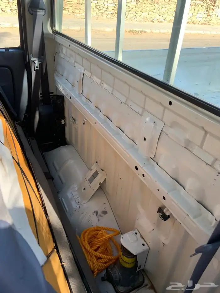 هايلوكس 2003 8