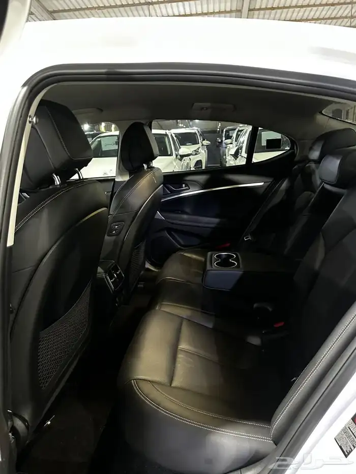 هيونداي جنيسيس ابيض 2020 بنزين بطاقة جمركية وارد كوريا 8