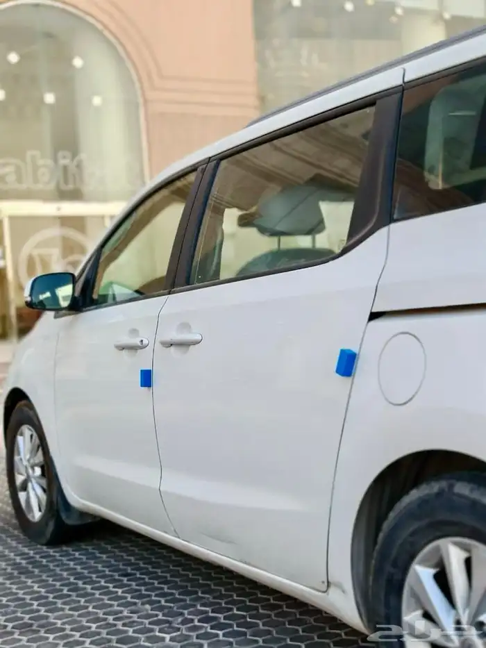 كيا كارنفال 2016 نص فل الجبر كاش او اقساط 10