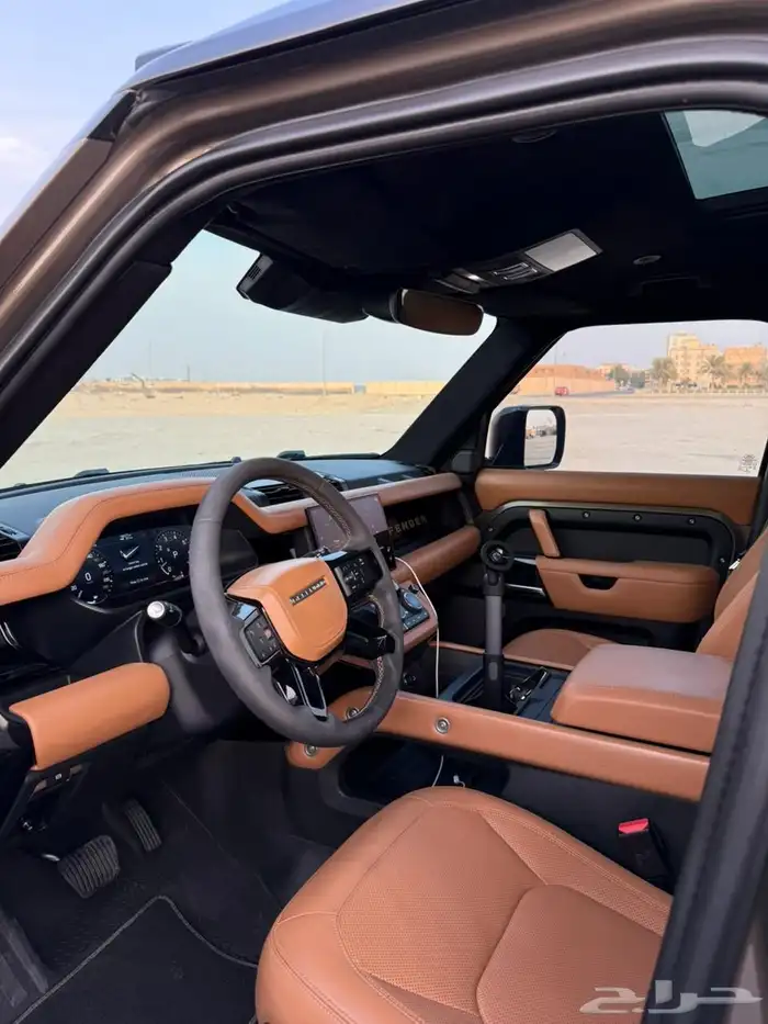 ديفندر للبيع 8