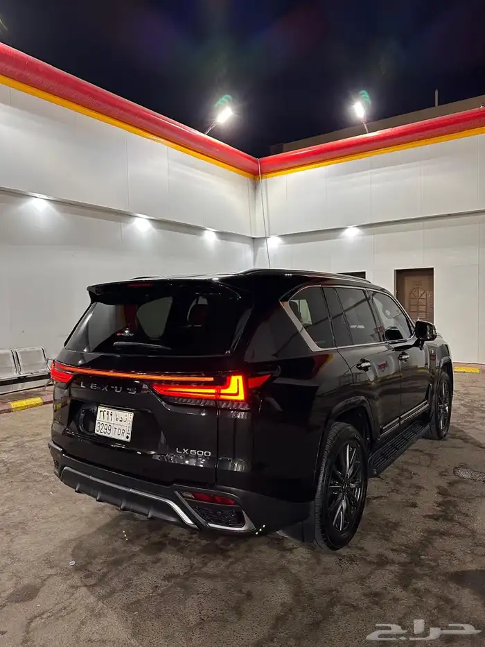 لكزس 22 اف سبورت فل كامل سعودي وكاله 5