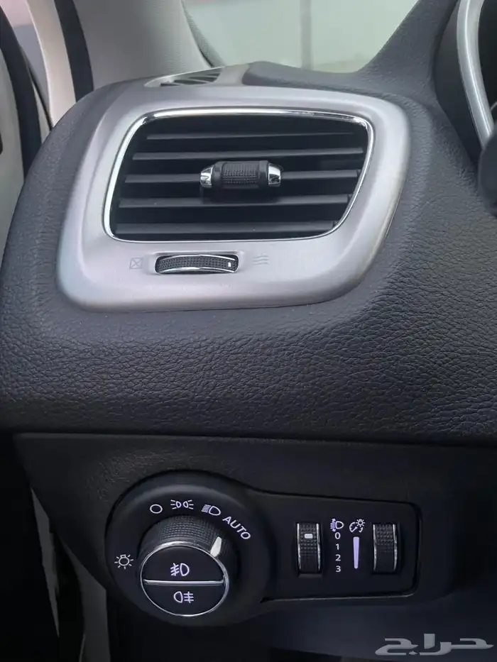 للبيعJeep 2019 دبل 9