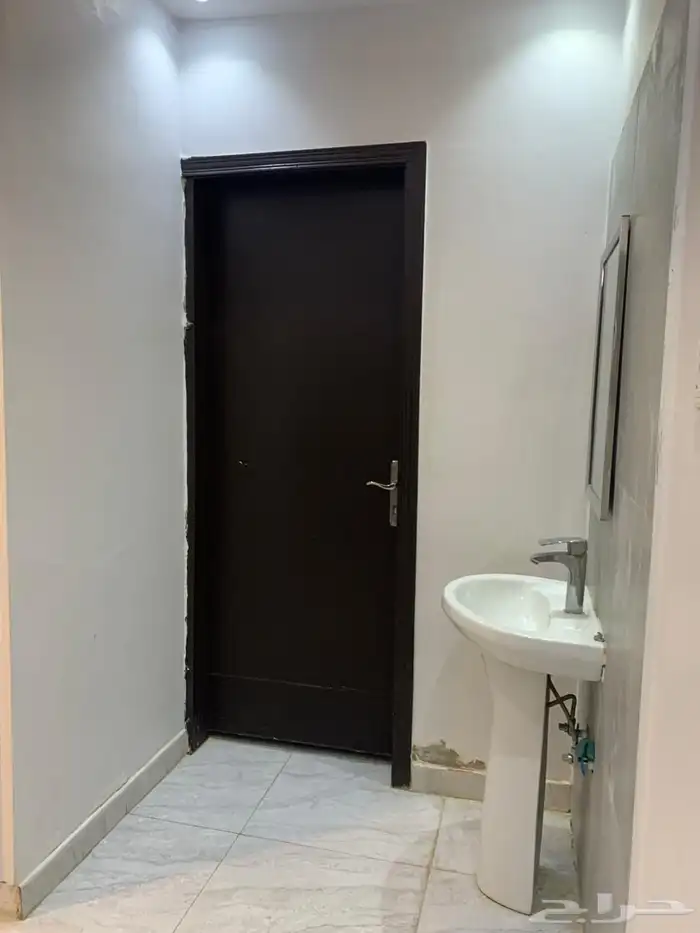 دور ارضي للإيجار في الدار البيضاء 3