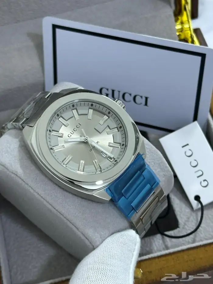 ساعات رجالية نسائية ماركة 1