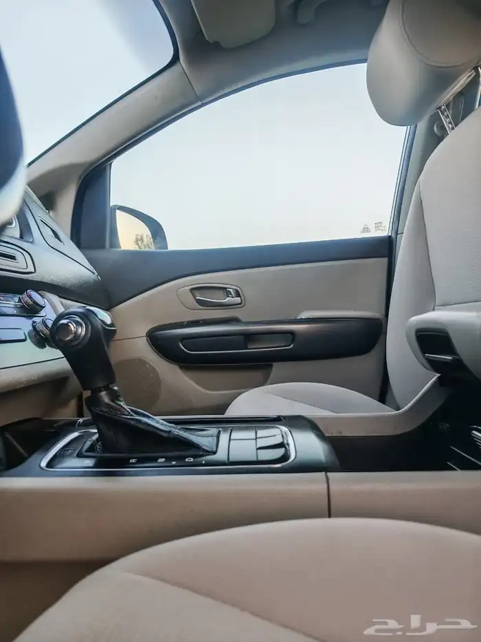 كيا كارنفال 2016 نص فل الجبر كاش او اقساط 39