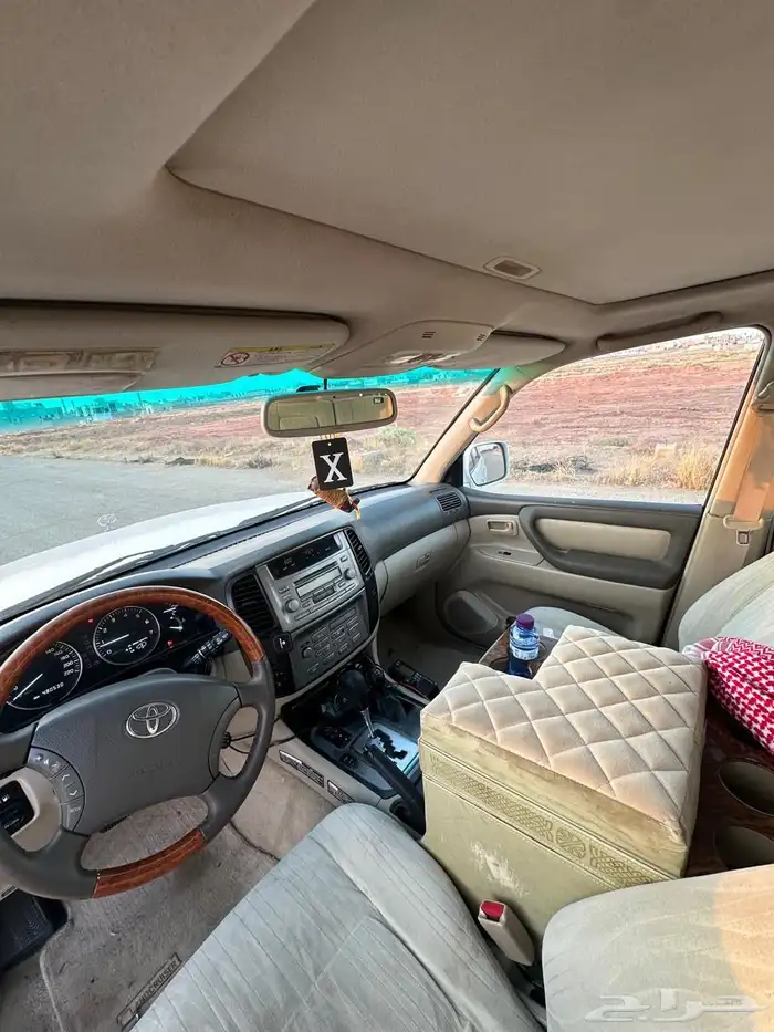 لاند كروزر 2004 vxr 26