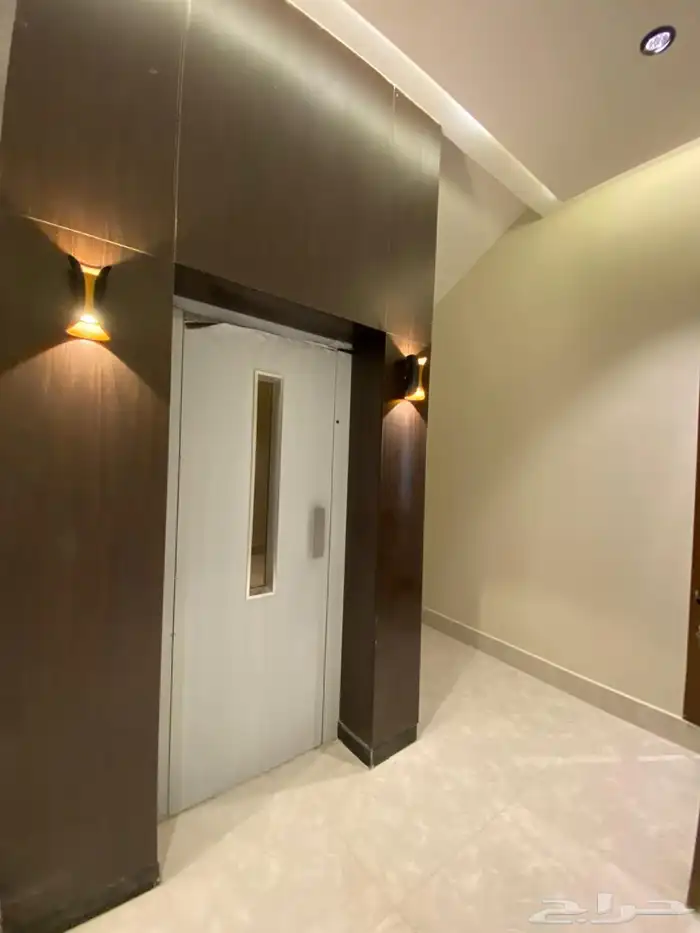 فيلا جديدة للإيجار مخطط ولي العهد 8 11