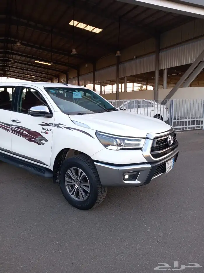 تويوتا هايلوكس دبل 2023 ديزل 6