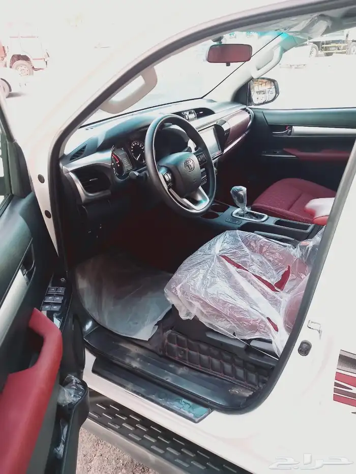 تويوتا هايلوكس دبل 2023 ديزل 20