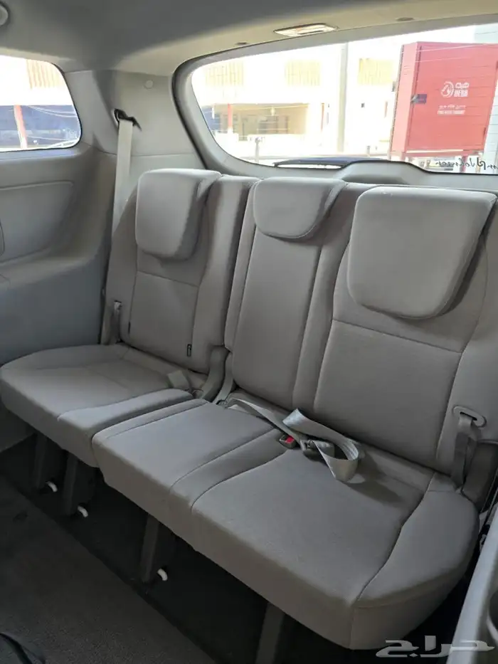 للبيع كيا كرنفال 7