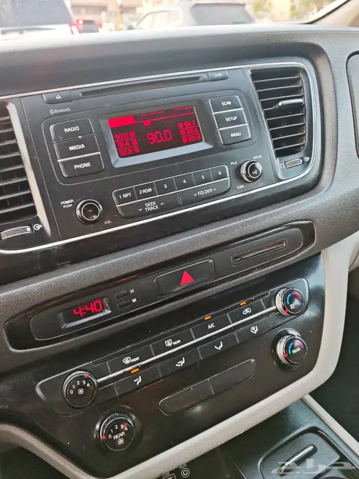 كيا كارنفال 2016 نص فل الجبر كاش او اقساط 26