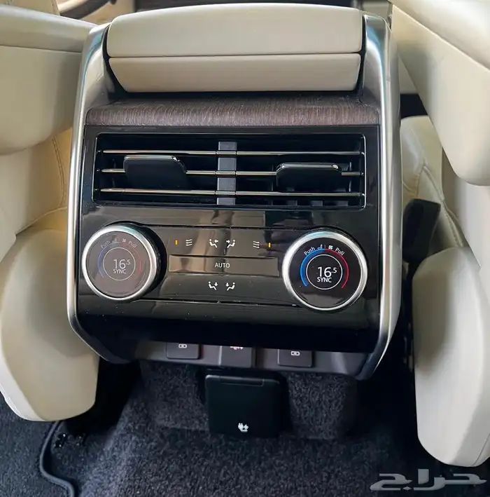 للبيع رنج روفر اوتوبيوغرافي فل كامل 2023 V8 20