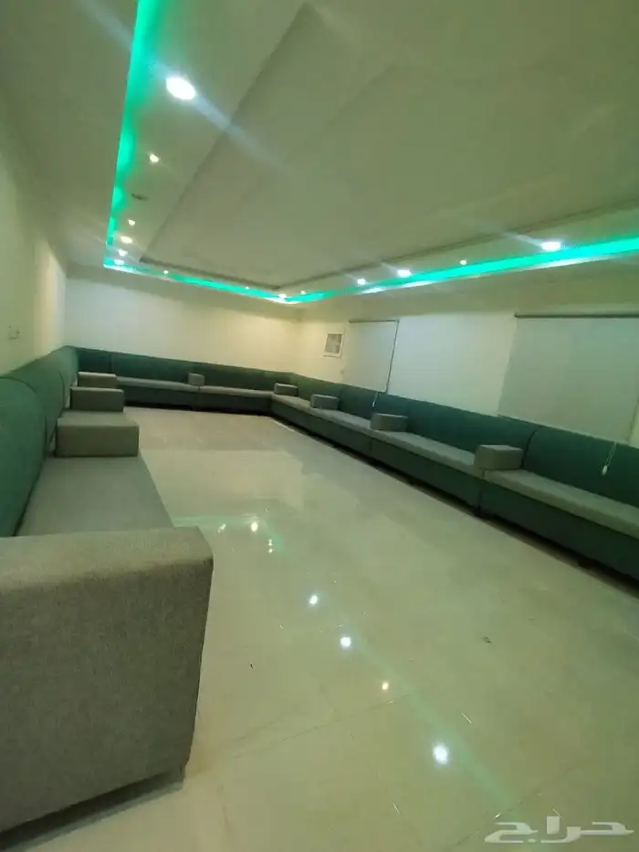 قسم الرجال الويكند 500 وسط الاسبوع 400 16