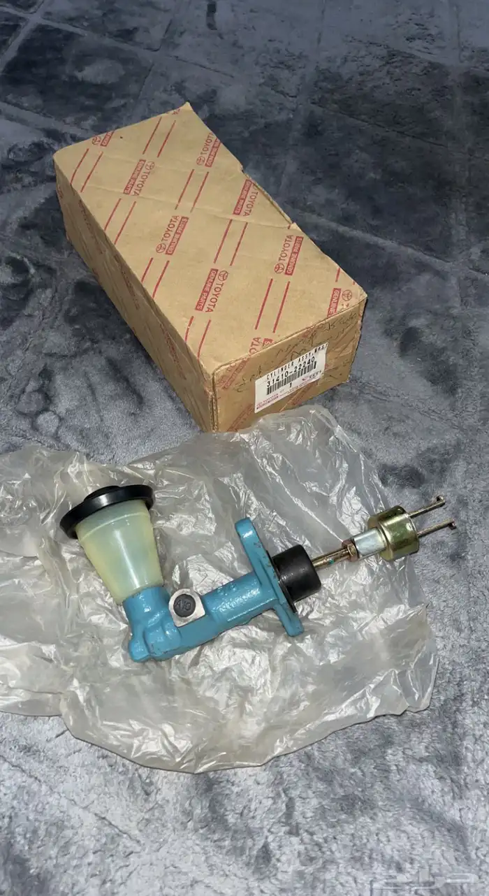 علبة كلتش علوية كرسيدا 85-88 0