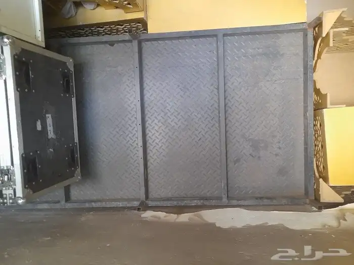 كراسي مناسبات واغراض مسرح كامله للبيع 18