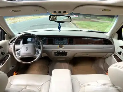 مطلوووب لينكون تاون كار كارتير 2000 index