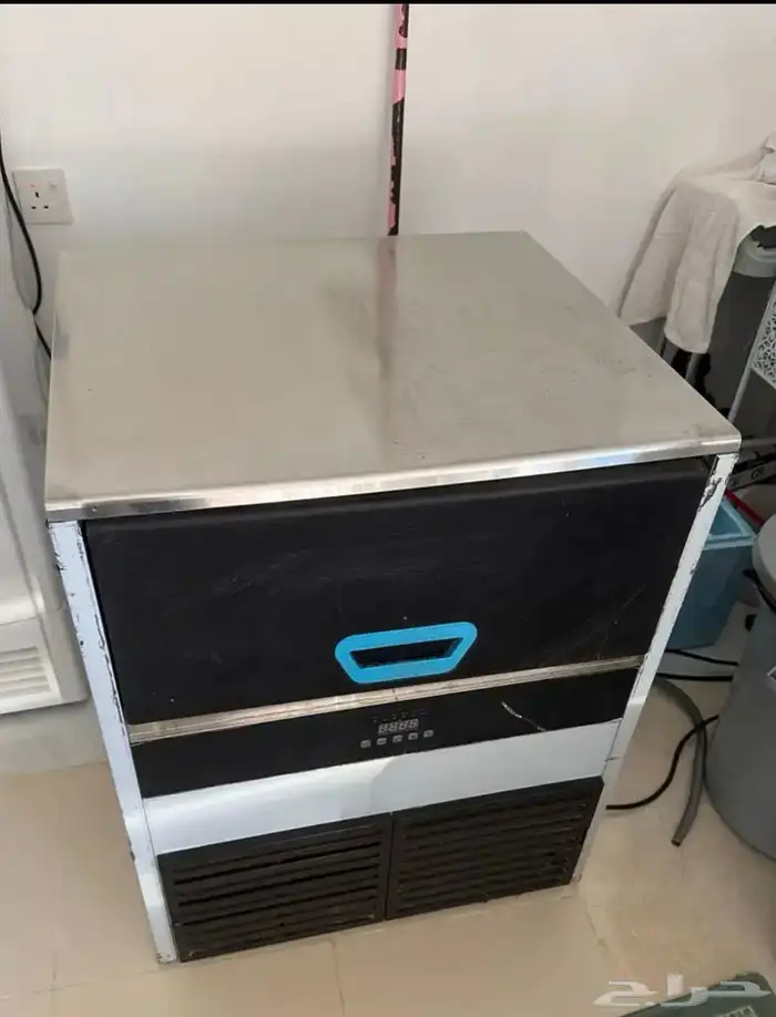 مكينة صانعة الثلج 1