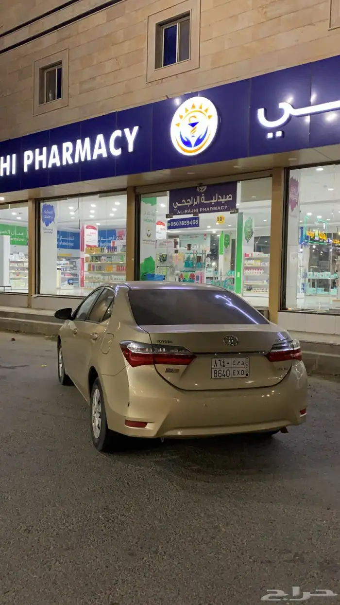 للبيع كورولا 2018 3