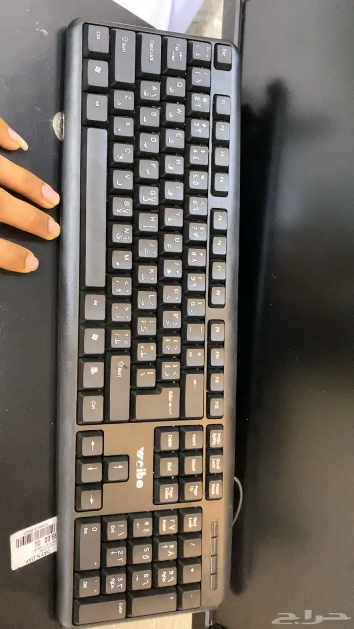 للبيع شاشه كمبيوتر 1