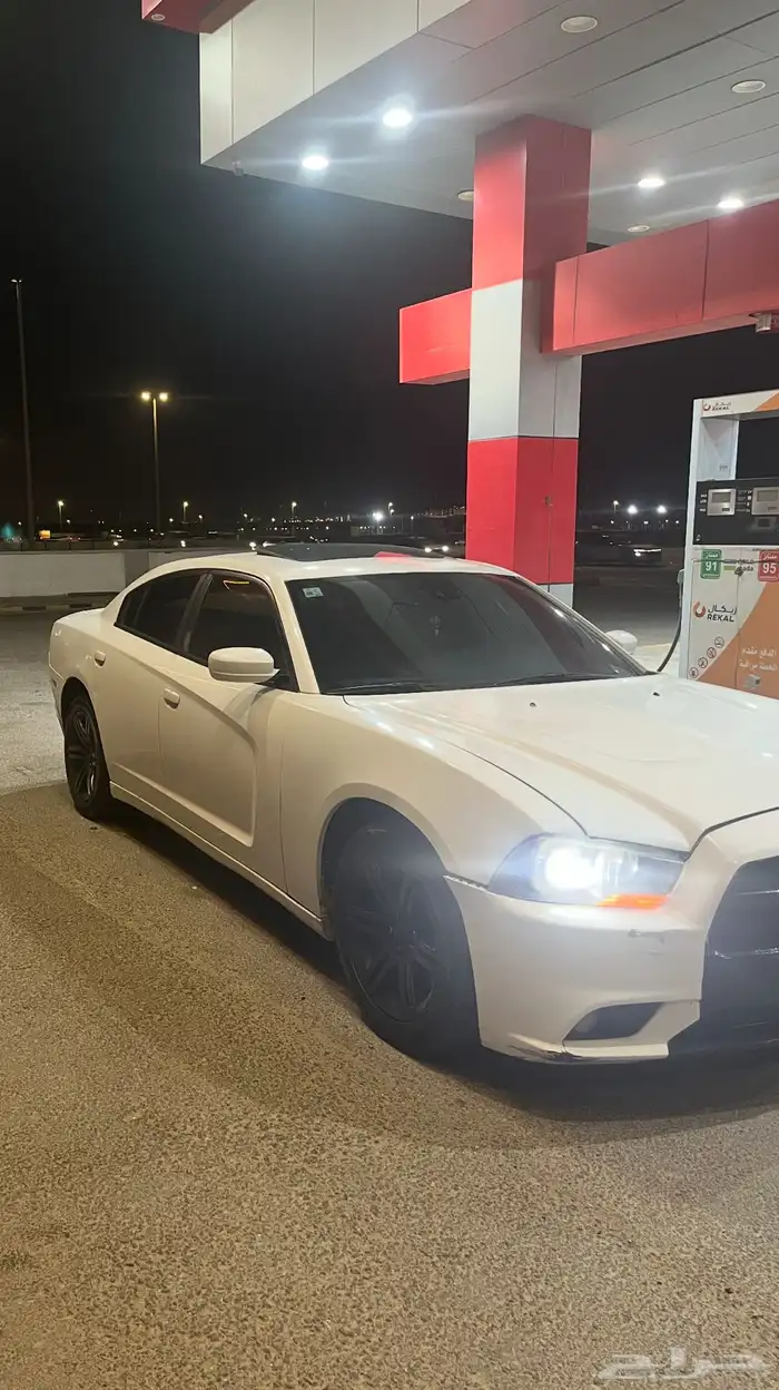 تشارجر هيمي RT ثاني مستخدم 2