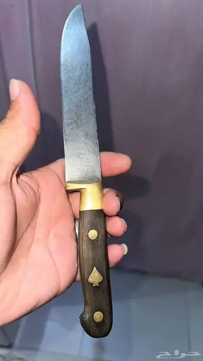 سكين نادر وسبحة للبيع index
