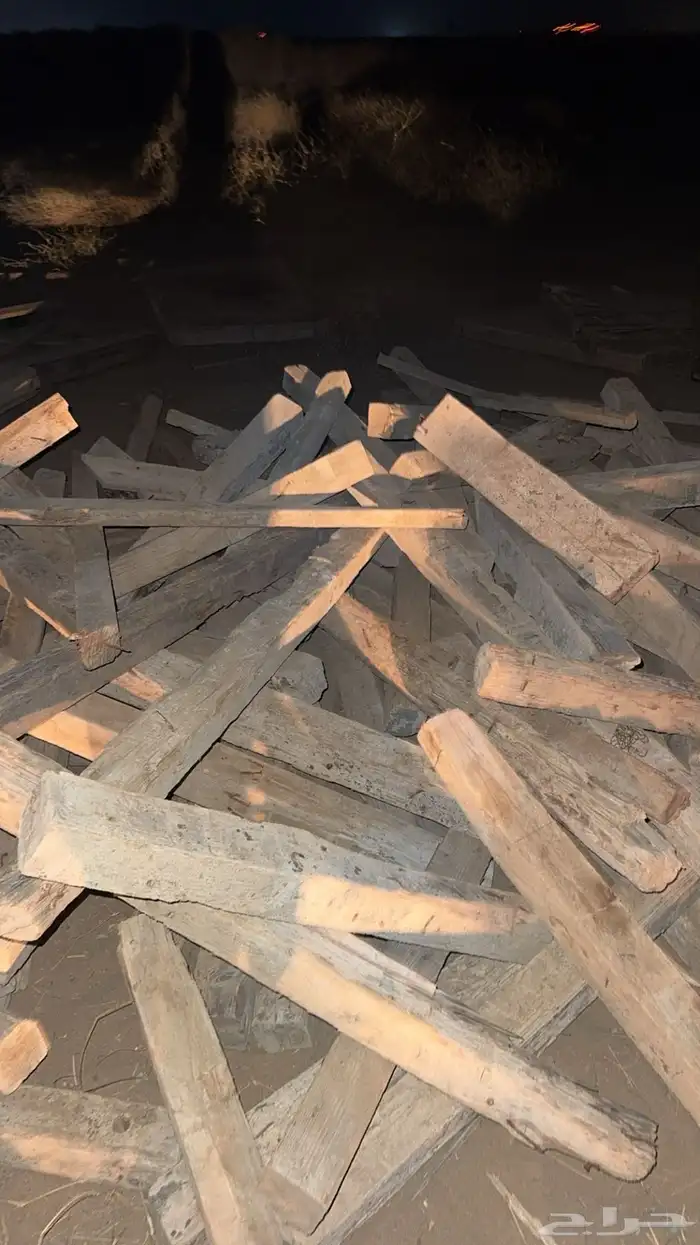 اخشاب نشارة مرابيع وسقالات 1