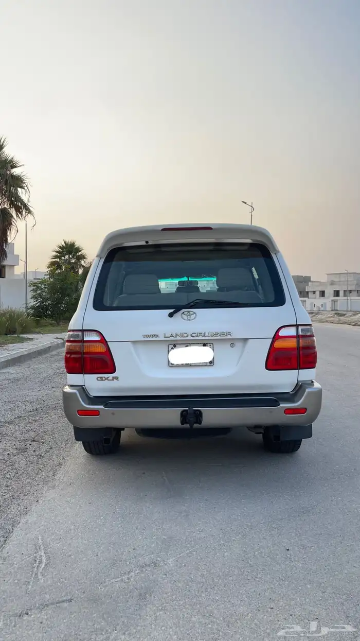 جيب لاندكروزر 5